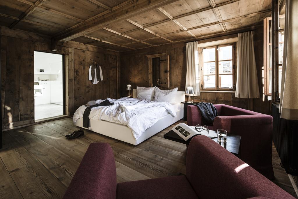 Hotel Weisses Kreuz Burgusio Luaran gambar