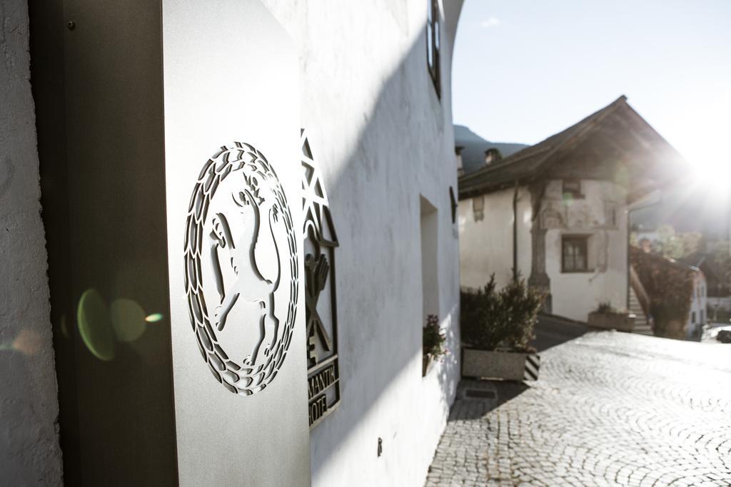 Hotel Weisses Kreuz Burgusio Luaran gambar